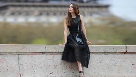 Hvilke tights å bære under en svart kjole og svarte sko?