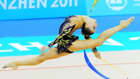 Létající linky: rytmické gymnastické plavky