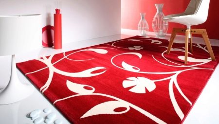 Hoe het tapijt te reinigen met behulp van Vanish?