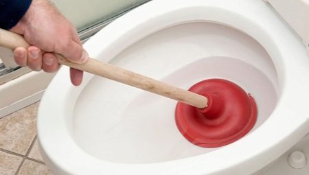 Hoe het toilet schoonmaken?