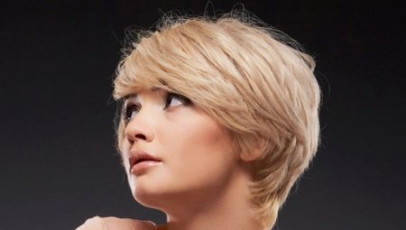 Potongan rambut Pixie untuk wajah bulat: pilihan untuk panjang rambut yang berbeza dan idea gaya asal