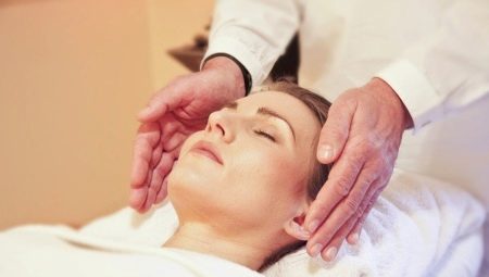 Lymfatická drenáž masáž obličeje: co to je a jak se provádí?