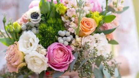 Bridal bouquet Swagger: mga tampok at disenyo ng mga ideya