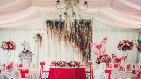 Vestuvių salės gėlių dekoravimo idėjos