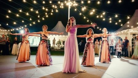 Como fazer a dança da noiva e suas damas de honra inesquecível?