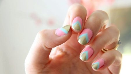 Mint-pink manicure - gentle and unusual nail design
