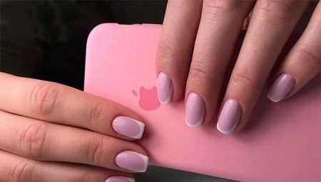 Pink French on nails: ความเก่งกาจและความซับซ้อน