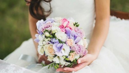 Pernikahan sejambak pengantin dari hydrangea: pilihan untuk komposisi dan kombinasi yang indah