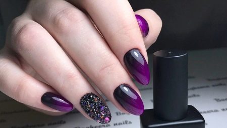 Idées pour le vernis à ongles violet design violet