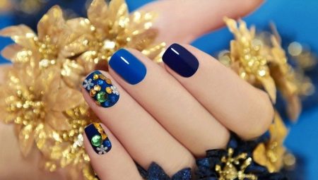 Manicure azul: idéias elegantes e segredos da decoração