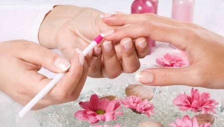 Batang manicure: jenis, petua memilih dan menggunakan