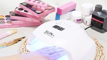 UV lampa för naglar: vilka funktioner, hur man väljer och hur man använder?