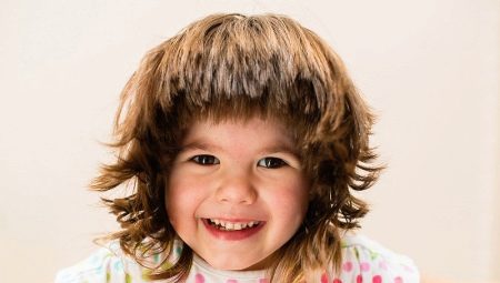 Cắt tóc cho con gái: đánh giá các kiểu tóc thời trang