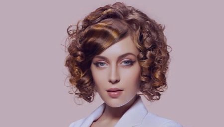 Capelli Biowave su capelli medi: caratteristiche e tecnologia di attuazione