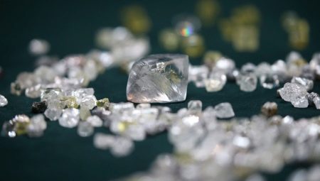 Kim cương được khai thác như thế nào?
