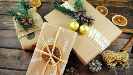 Kraft kağıt bir hediye paketi için ne kadar güzel ve özgün?