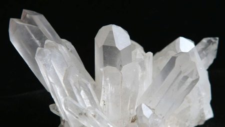 Rock kristall: egenskaper av en sten, dess typer och användning