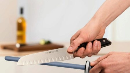 ¿Cómo afilar cuchillos con un afilador de cuchillos?