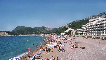 Júliusban Montenegróban az időjárás és a nyaralás