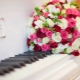 Vestuvių puokštė iš purškiamų rožių: dizaino idėjos ir deriniai su kitomis gėlėmis