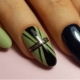 Interesting ideas to create pistachio manicure