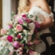 Bouquet de mariée en cascade: conseils pour choisir les couleurs et les options de conception