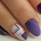 Idee brillanti e delicate di combinare manicure viola e bianco