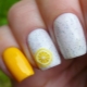 Idea reka bentuk terang dan asli manicure dengan lemon