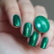 Žalioji manikiūras: mados tendencijos ir stilistų patarimai
