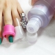 ¿Cómo eliminar rápidamente el esmalte en gel de las uñas en casa?