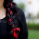 Ang mga subtleties ng paghabi braids na may ribbons