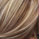 Evidențiază părul blond deschis