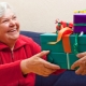 Wat te geven voor de verjaardag van een bejaarde persoon?