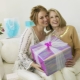 Wat is het geschenk om schoonmoeder te geven voor zijn verjaardag?