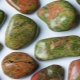 Unakit: egenskaper og egenskaper av steinen