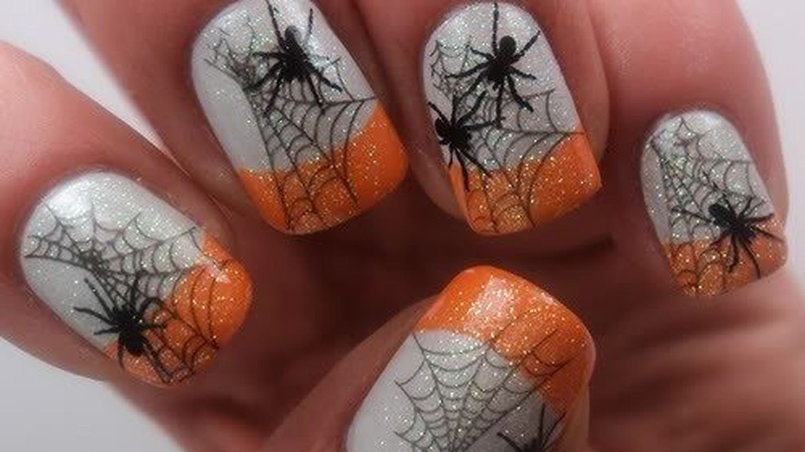 Khám phá vẽ nail con nhện Nghệ thuật trên đầu ngón tay