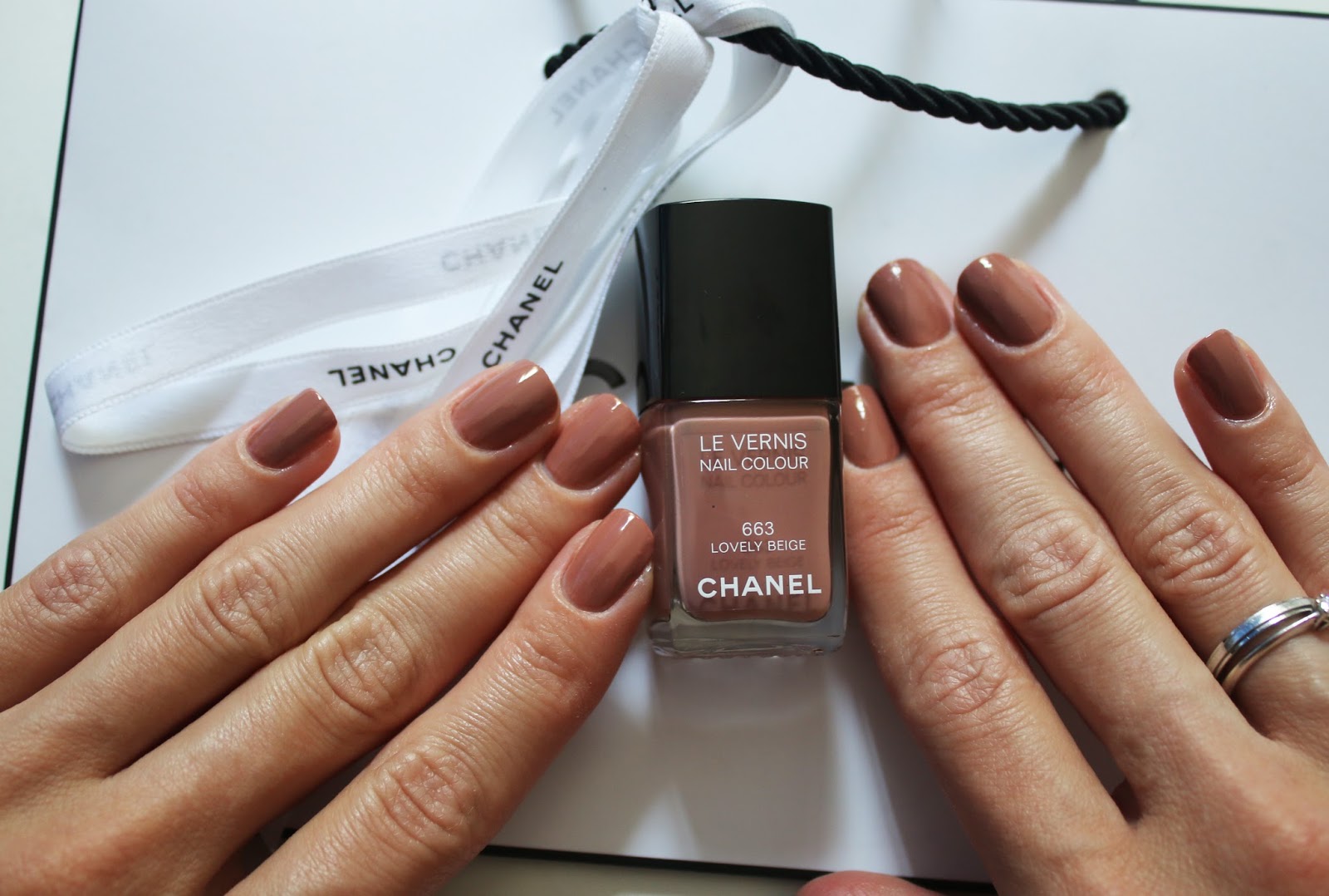 Pos House  Sơn móng tay Chanel Le Vernis Nail Colour màu  Facebook