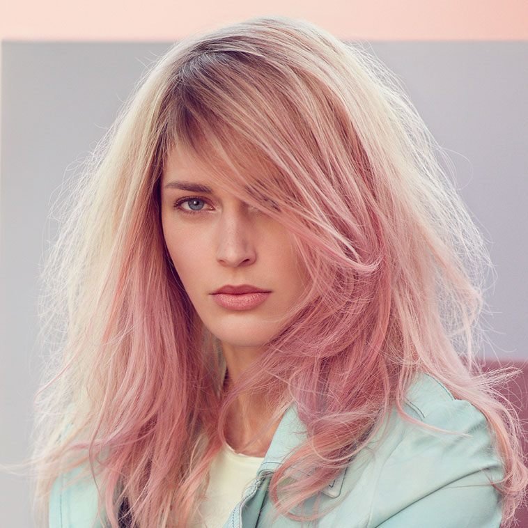 Verzoenen betrouwbaarheid Atlas Roze highlighting (40 foto's): varianten van highlighting in roze op donker  en blond haar, kenmerken van highlighting van strengen in roze schaduw