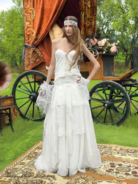 Vestido de novia con gradas