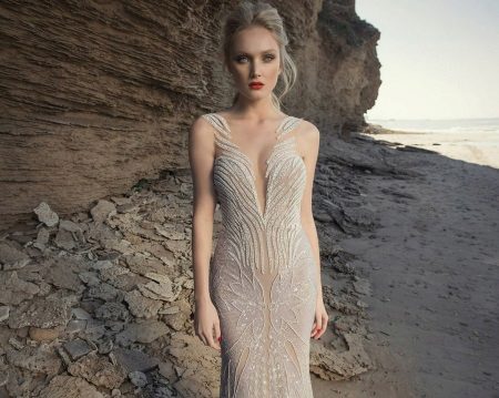 שמלת חתונה עם חיקוי גוף עירום