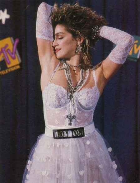 Madonna je Frank Svatební šaty