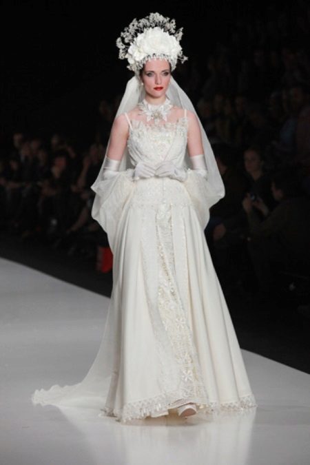 Gaun pengantin dari Vyacheslav Zaitsev