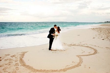 החוף החתונה