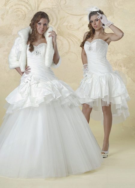 فستان زفاف محول من أنواع مختلفة من القماش