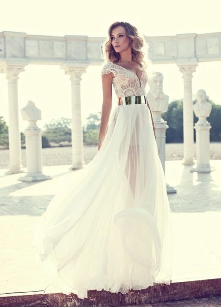 Gaun pengantin dari Julie Vino musim panas