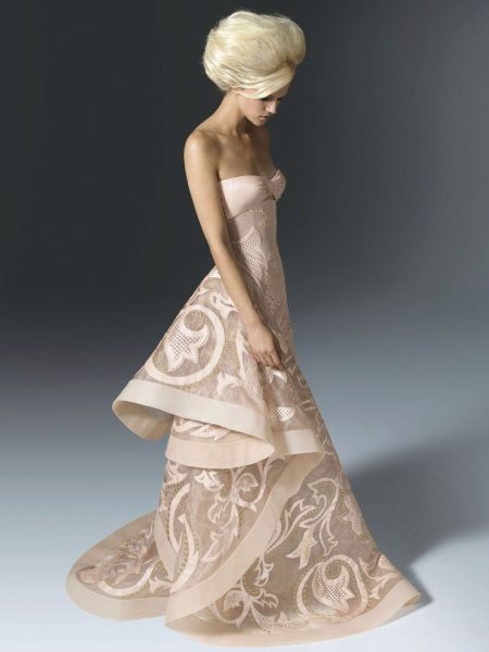 Evening dress beige with lace