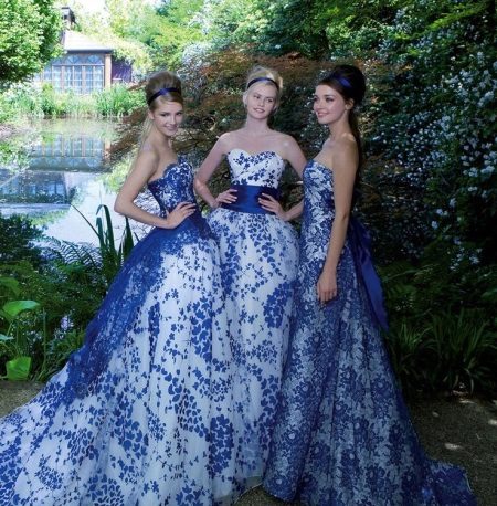 Niebieskie suknie ślubne kwiatowe