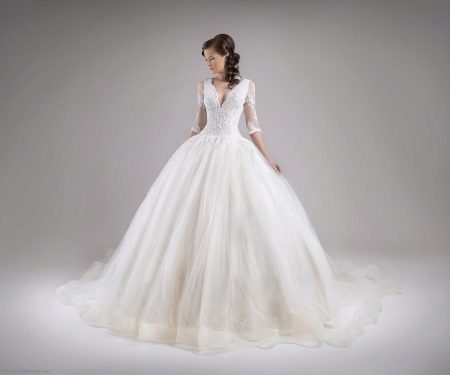 Ruffled Lace Maikling Sleeve Wedding Dress