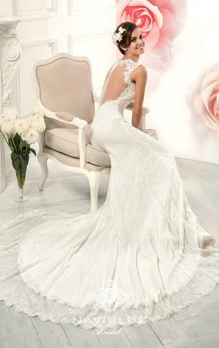 Vestido de novia de sirena con espalda abierta de Naviblu