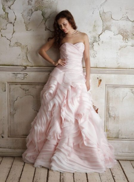 Vestido de noiva rosa pastel